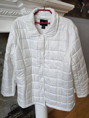NWT FIORI coat white puffer jacket 1XL